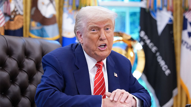 "Trump Assembles Emergency White House Briefing on Israel-Iran Crisis to Chart U.S. Response"
